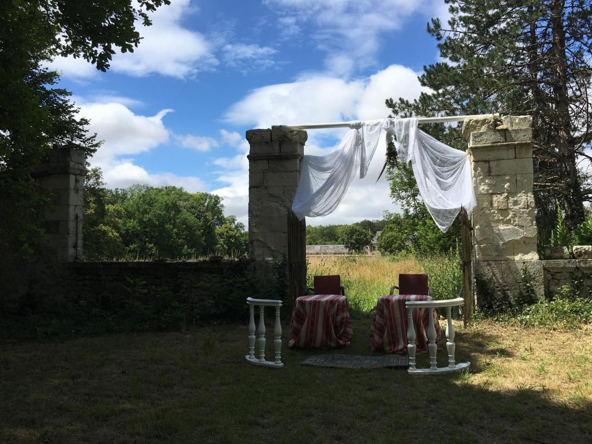 Chateau De Freschines Villefrancoeur Exterior photo